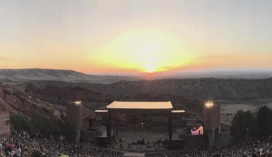 red rocks easter sunrise